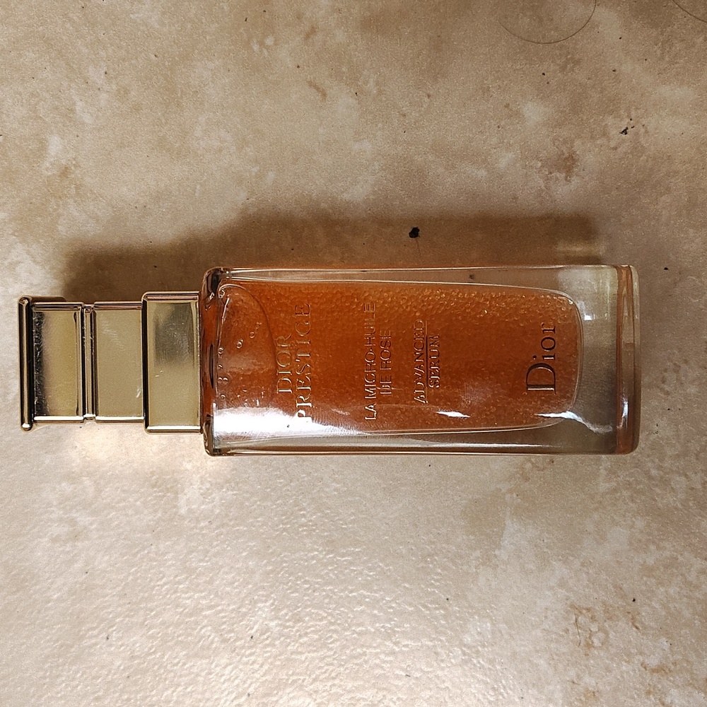 Dior prestige La Micro Huile De Rose Advanced Serum